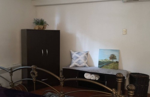 Cartierville House | Comfortable 2 Bedroom Unit