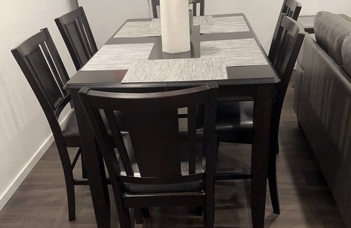 Fort Gary House | Comfortable 3 Bedroom Basement Unit (5 min to U of M