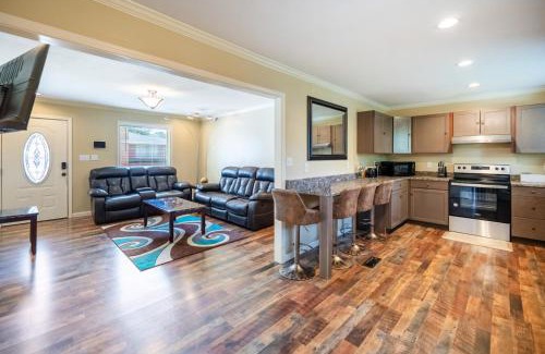 Shannon House | Comfortable 3BR Retreat Near Downtown Birmingham