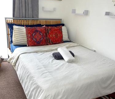 Chadwell Apartment | Comfortable and convenient 1-Bed Apart in Romford