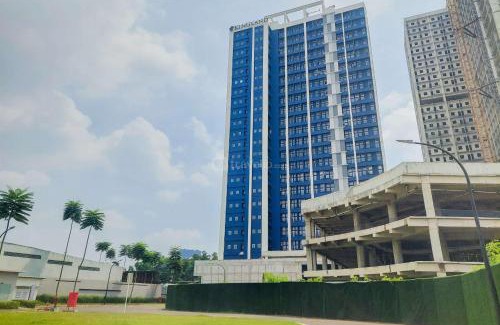 Tangerang Apartment | Comfortable and Homey Studio Loft at Kingland Avenue Apartment By Travelio