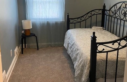 Stonewood-Pentwood-Winston House | Comfortable and Local Three Bedroom Townhome!