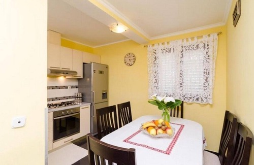 Vodovađa Apartment | Comfortable and spacious apartment with terrace and sea view Vodovađa, Dubrovnik (A-24632-a)