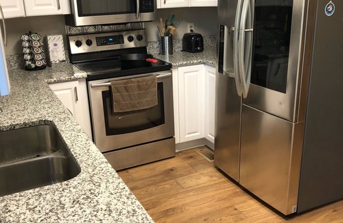 West Des Moines House | Comfortable and Spacious 3 Bedroom Home