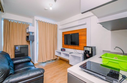 Kayu Putih Apartment | Comfortable And Warm 2Br At Tifolia Apartment