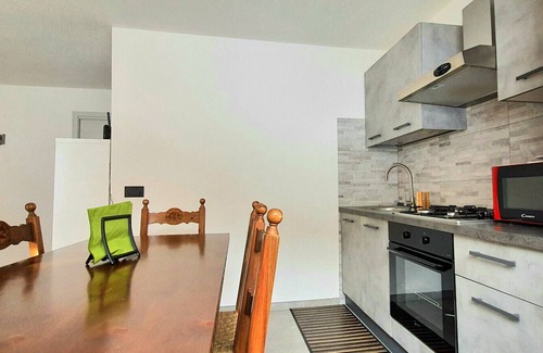 Plein Soleil Apartment | Comfortable apartment on the ski slopes and overlooking the valley