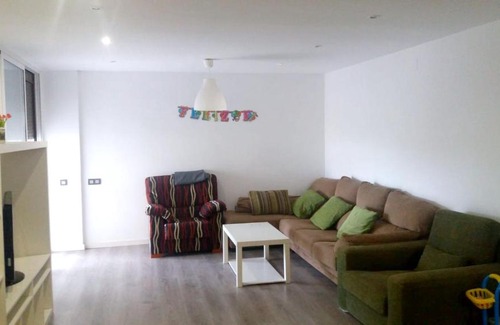 El Roc de Sant Gaieta Apartment | Comfortable Apartment in Roda de Berà - 58 m² - Garden