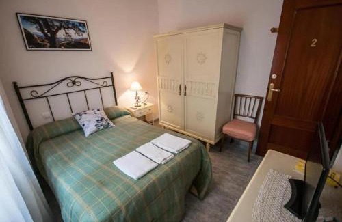 Plasencia Apartment | Comfortable Apartment in Plasencia, 75 m² with Balcony