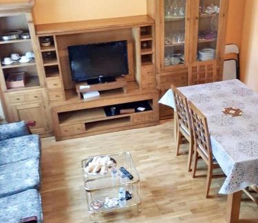 Astorga Apartment | Comfortable Apartment in Astorga + Terrace