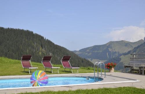 Damuels Apartment | Comfortable Apartment in Damüls with Swimming Pool