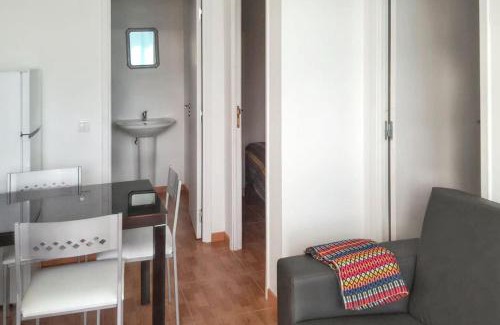 Burinhosa Apartment | Comfortable apartment in Pataias with garden and shared pool