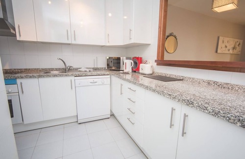 Castillo de Sabinillas Apartment | Comfortable apartment with sea view -5 pools - WIFI