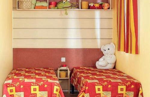 Burinhosa House | Comfortable Bungalow Near Pataias with Shared Pool