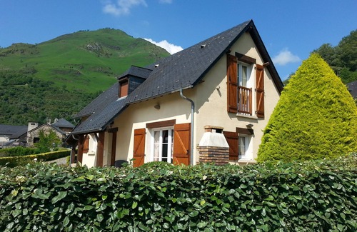 Beost Ski Chalet | COMFORTABLE CHALET, QUIET, MAGNIFICENT VIEW, IDEAL FOR YOUR HOLIDAYS.