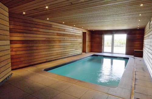 Stoumont House | Comfortable chalet with indoor pool hammam and sauna near Stoumont