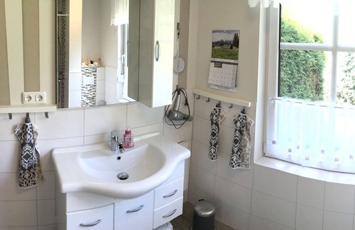 Lohmen House | Comfortable cottage right on the lake