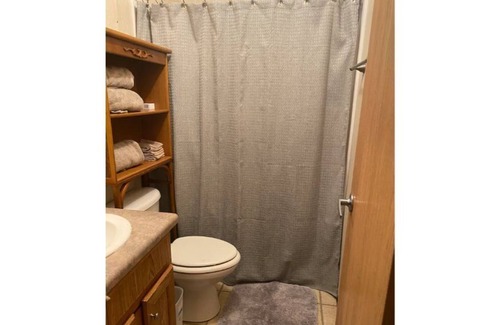 Start House | Comfortable country setting close to town