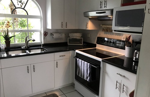 Lehigh Acres House | Comfortable detached house for 4 pers. with large terrace and heated pool
