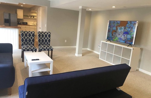 Independence House | Comfortable, fully private walk out basement