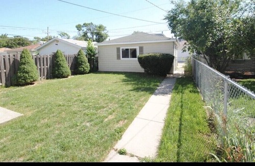 North Riverside House | Comfortable home 2 bedroom 2 bathroom luxury home