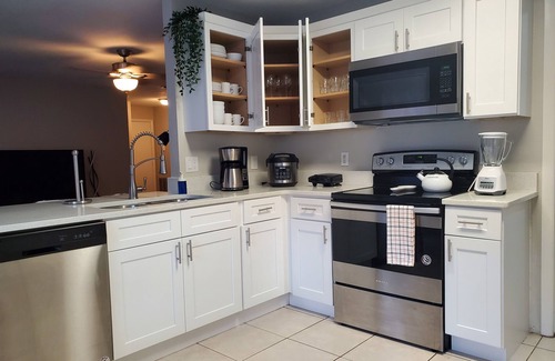 Orlando House | Comfortable home in a privileged area , JUST 7 MI to DISNEY PARKS!