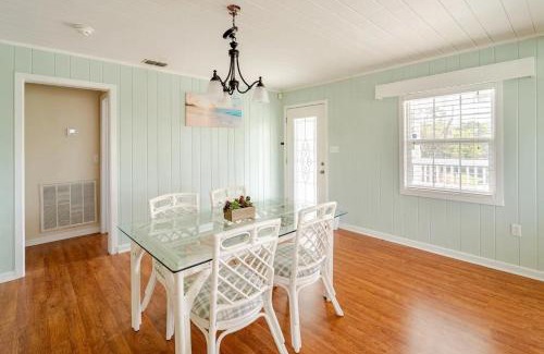 Braden River House | Comfortable Home In Bradenton close to Sarasota