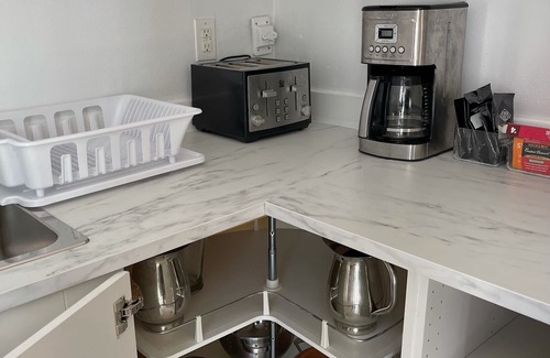 SeaTac House | Comfortable Home Minutes Away From SeaTac Airport. Good for Cruise customers