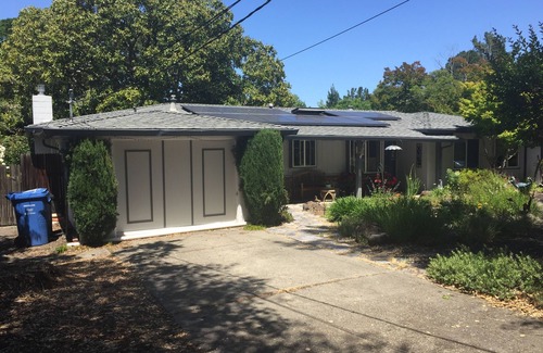 Stanley House | Comfortable home walking distance to central Lafayette, CA.