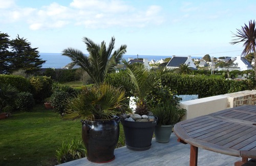 Plouarzel House | Comfortable house with sea view