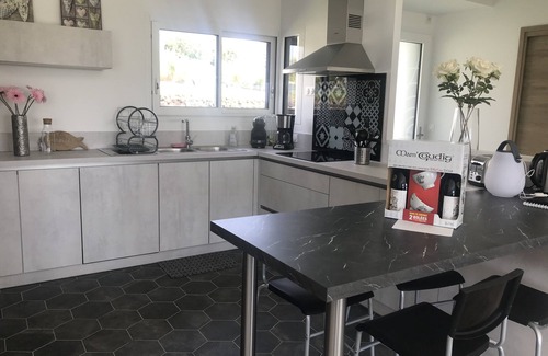 Plouarzel House | Comfortable house with magnificent sea view 🌊 for up to 6 people