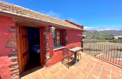 Isora House | Comfortable House with Mountain View in Isora