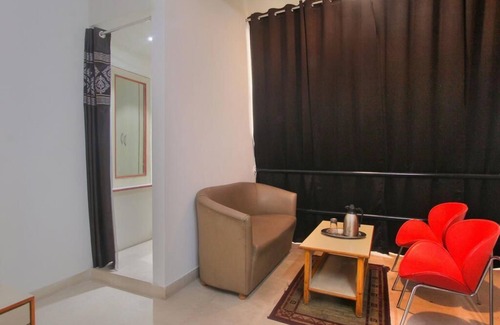 Bengaluru Hotel | Comfortable Interior Ambience Place stay/Bangalore