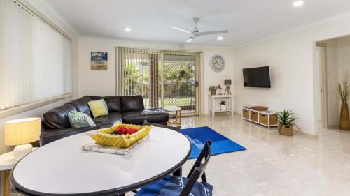 Bellara House | Comfortable lowset family home only minutes from the water! Tarooki St, Bellara