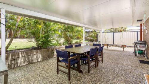 Bellara House | Comfortable lowset family home only minutes from the water! Tarooki St, Bellara