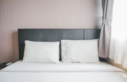 Serpong Apartment | Comfortable Parkland Avenue 2BR Apartment By Travelio