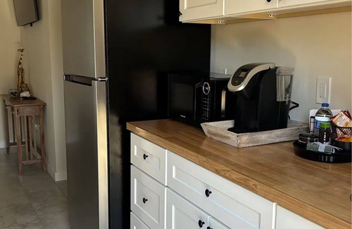 Brandon Apartment | Comfortable & peaceful studio
