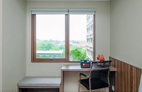 Duren Sawit Apartment | Comfortable Pool View Studio Room at LRT City Jatibening Apartment