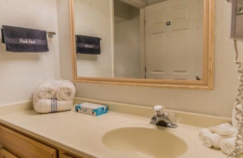 Joel Apartment | Comfortable Resort Condos in Lehigh Acres, Florida