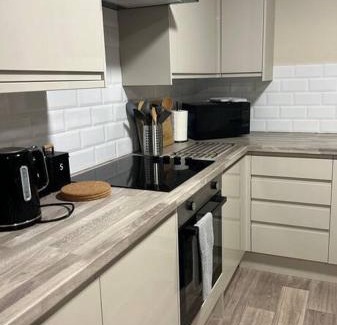 Burslem Apartment | Comfortable & Spacious Apartment