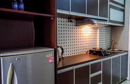 Tangerang Apartment | Comfortable Studio Room near Airport at Skylounge Tamansari Apartment
