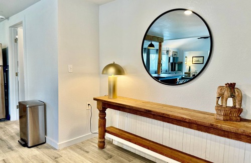 Central Oklahoma City Apartment | Comfortable Studio With Modern Touches 9A
