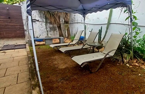 Cambui House | Comfortable suite, private bathroom, Wi-Fi, in Nova Campinas