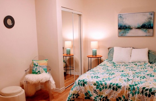 Old East York Apartment | Comfortable, Sweet Basement Apartment Close to Transit, Restaurants & Amenities