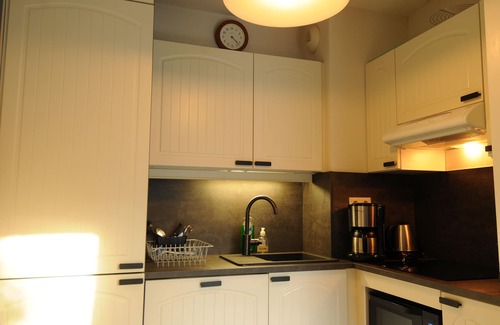 Pornichet Apartment | Comfortable T2 in Wooded Park with swimming pool Near Beach