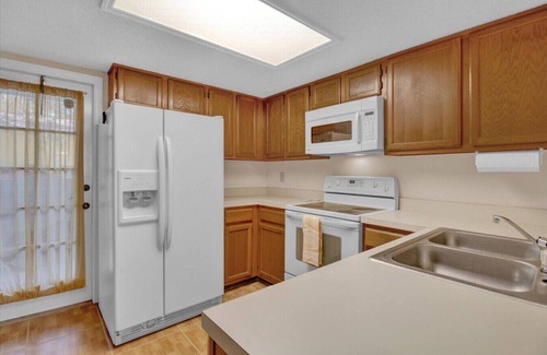 Bearss Plaza Apartment | Comfortable Townhome with Pool!