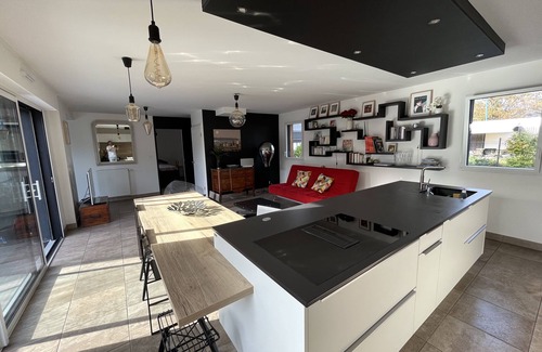 Ile-aux-Moines Villa | Comfortable villa 3 minutes' walk from the beach, restaurants and shops