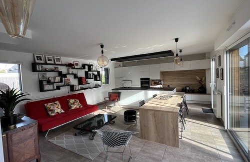 Ile-aux-Moines Villa | Comfortable villa 3 minutes' walk from the beach, restaurants and shops