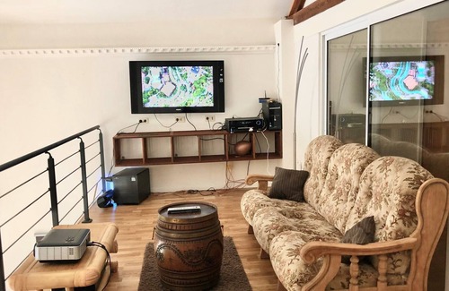 Beloeil Villa | Comfortable Villa in Beloeil