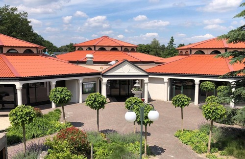 Arcen Villa | Comfortable villa with combi-microwave in green surroundings