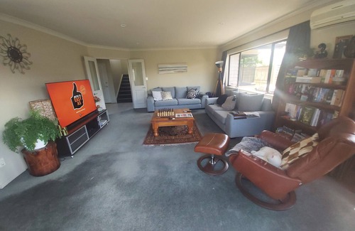 Mount Maunganui House | Comforts of Home